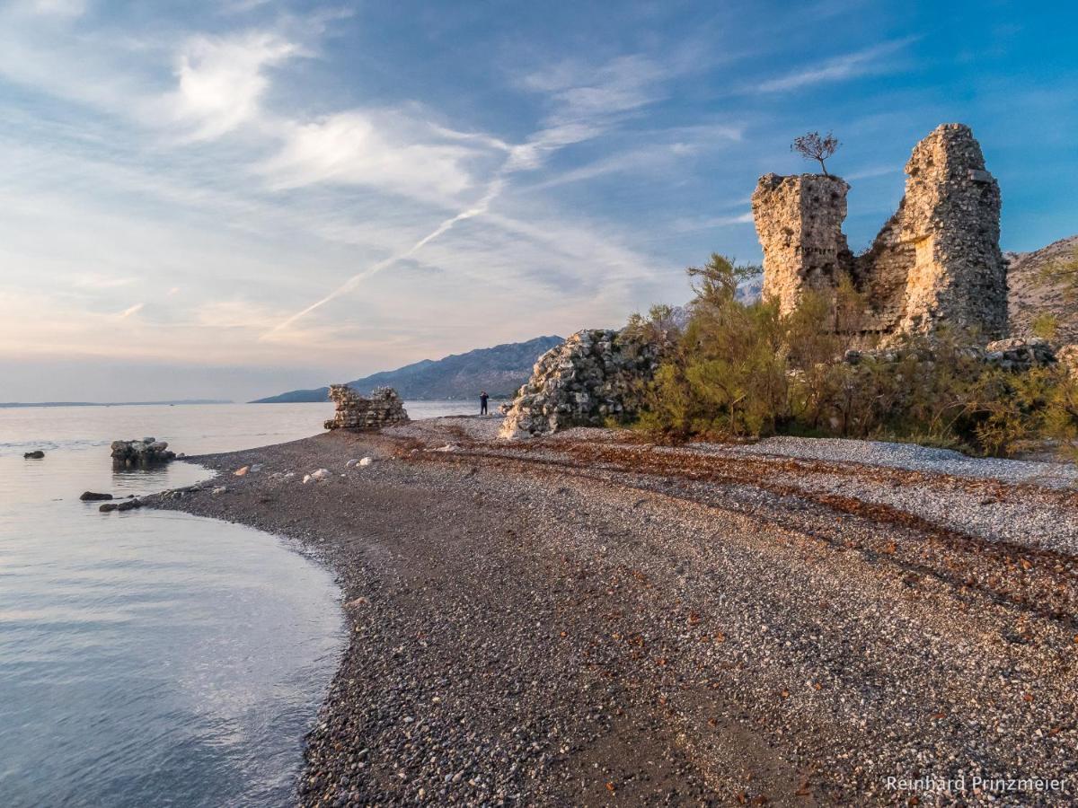Kuca Za Odmor Jelena Starigrad Paklenica Exterior foto