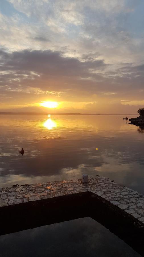 Kuca Za Odmor Jelena Starigrad Paklenica Exterior foto