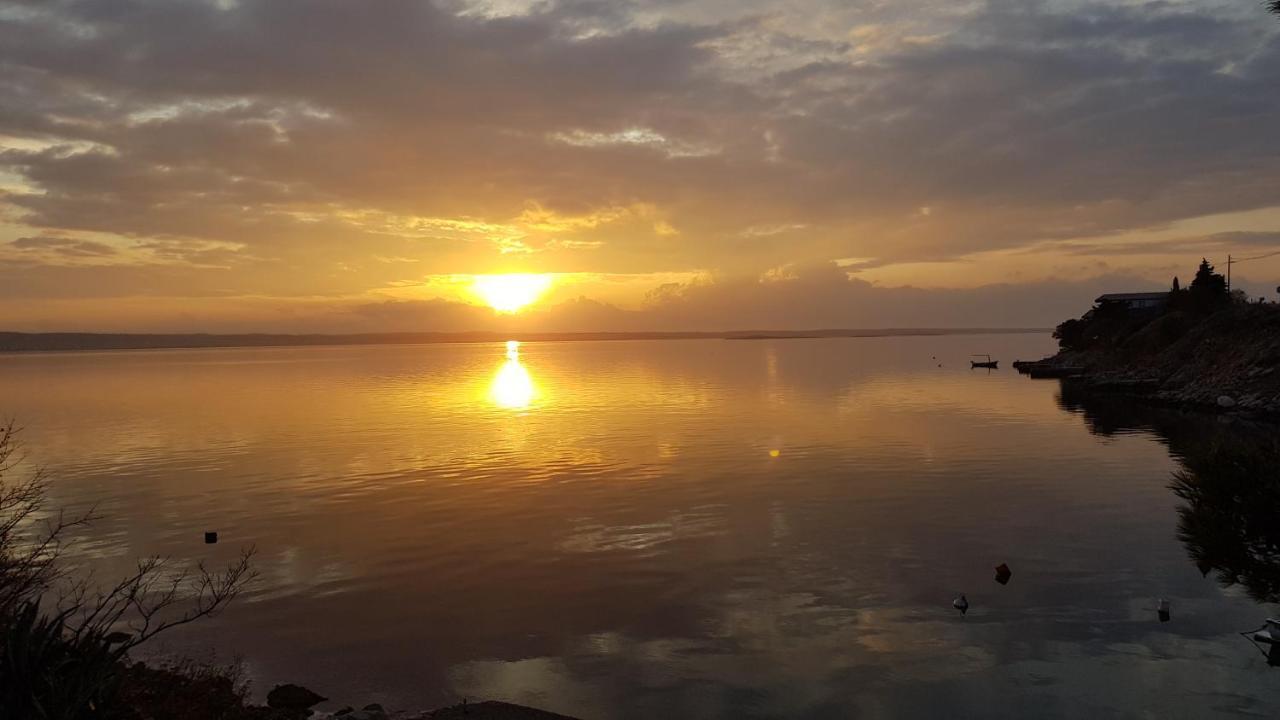 Kuca Za Odmor Jelena Starigrad Paklenica Exterior foto
